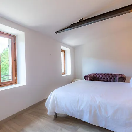 Les Pimprenelles Holiday home